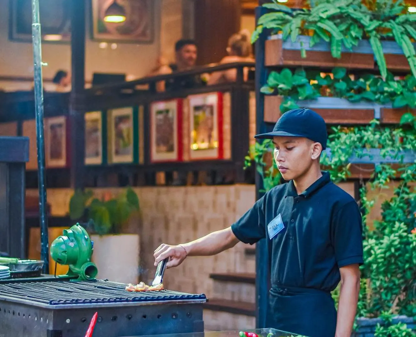מלון The Lokha Legian Resort & Spa