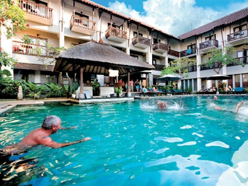 *** מלון The Lokha Legian Resort & Spa אינדונזיה