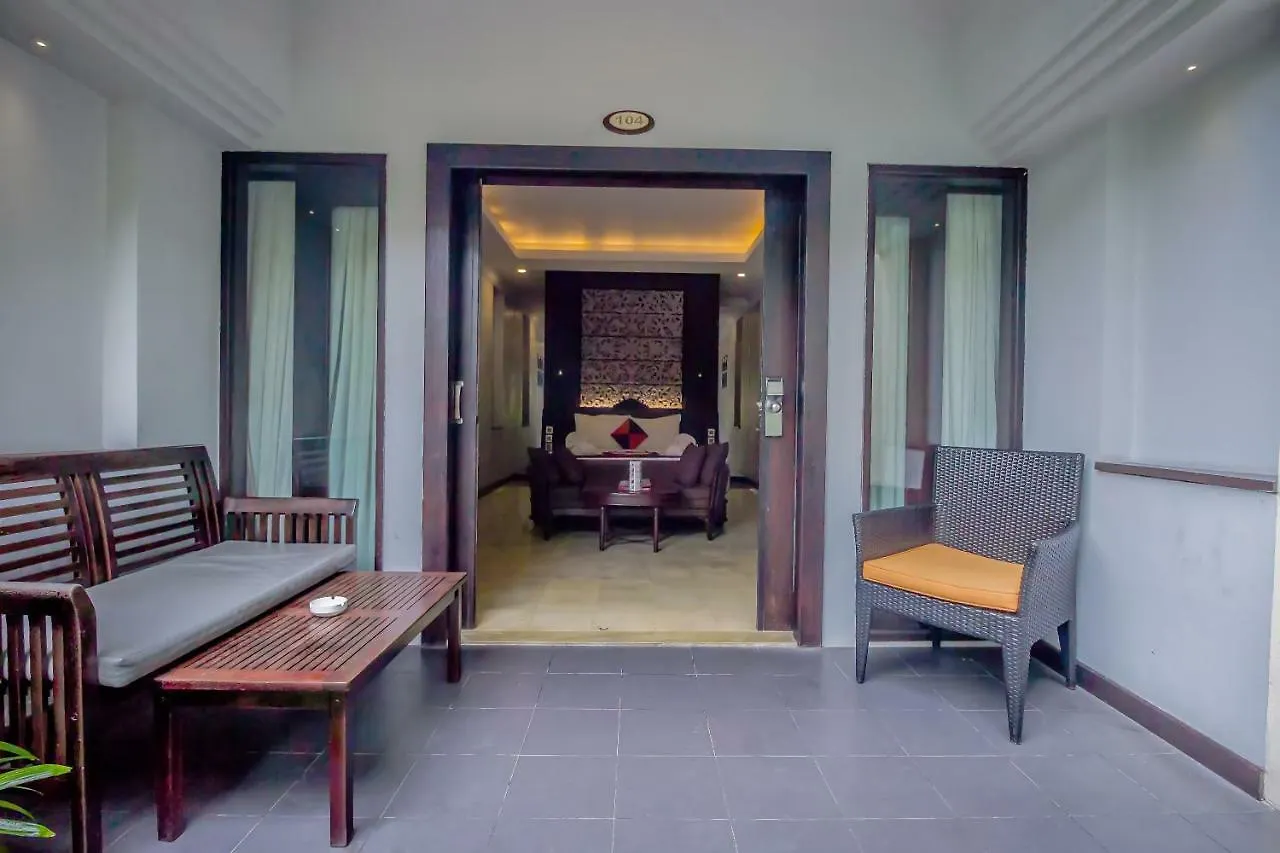 The Lokha Legian Resort & Spa 3*,