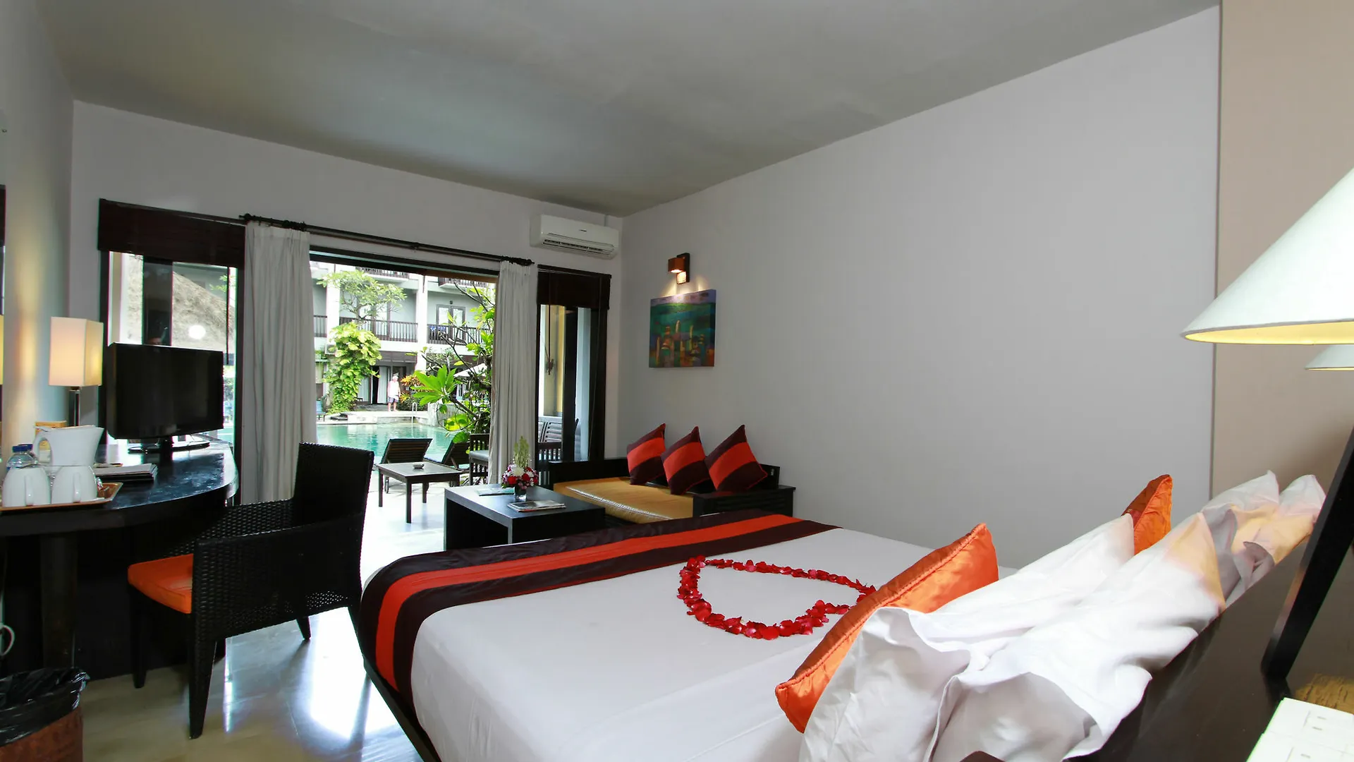 The Lokha Legian Resort & Spa Hotell